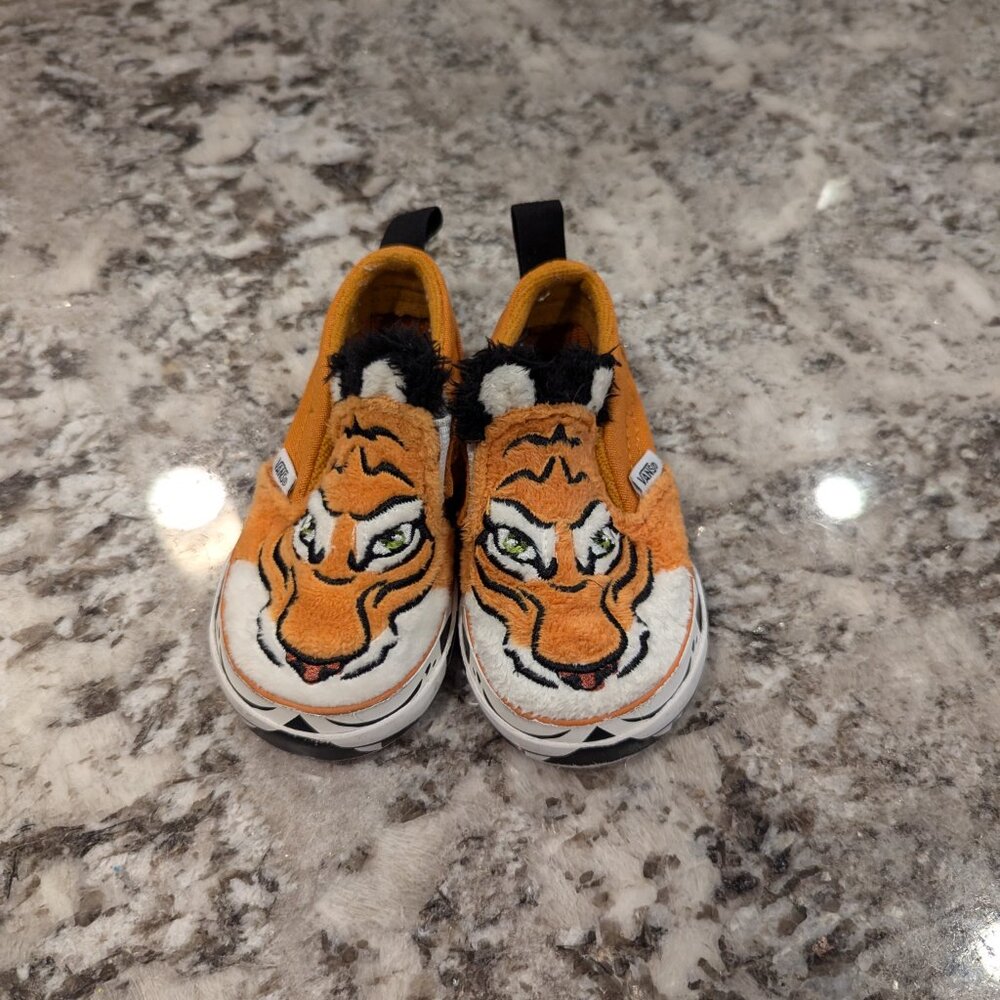 Vans Toddler Tiger Slip On SZ 4